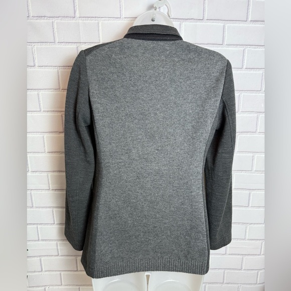 Hugo Boss Gray Blazer Tailored Notched Lapels/size 4 - Picture 4 of 10